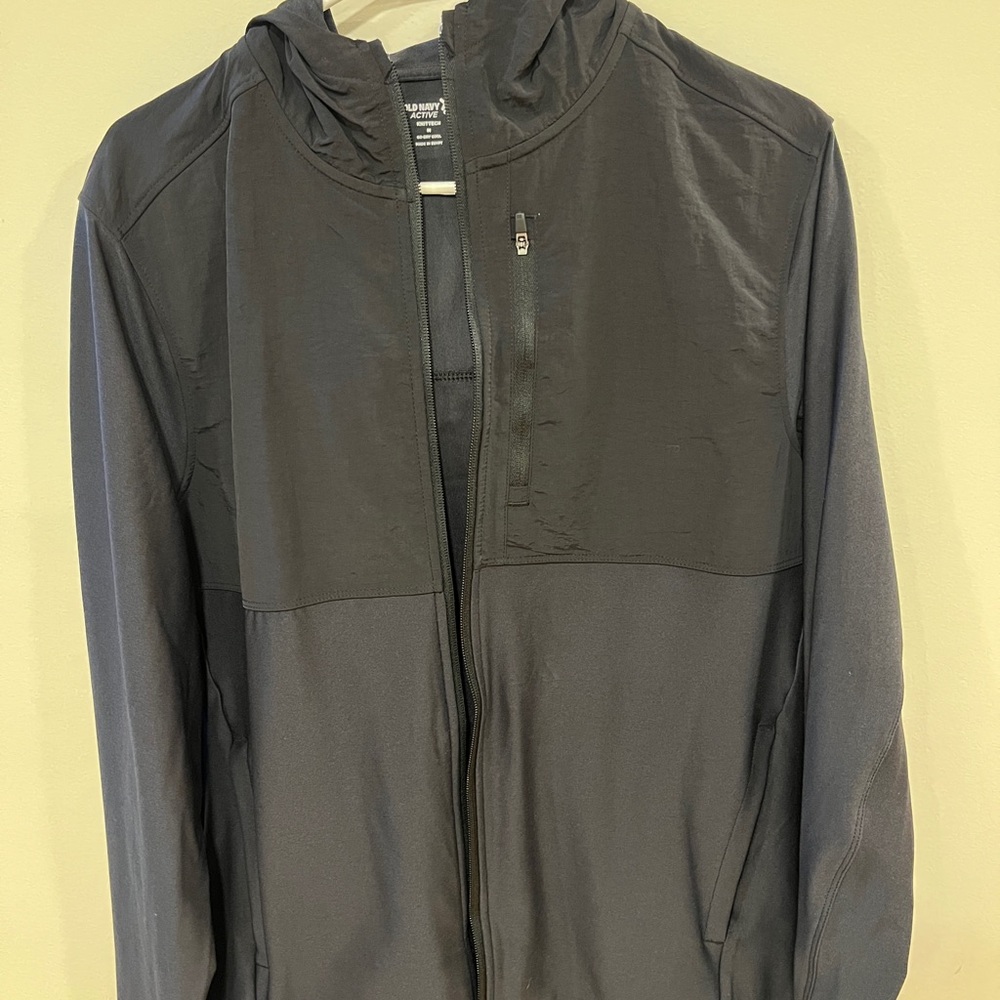 Old Navy Men's Black Windbreaker Jacket with hood NWOT